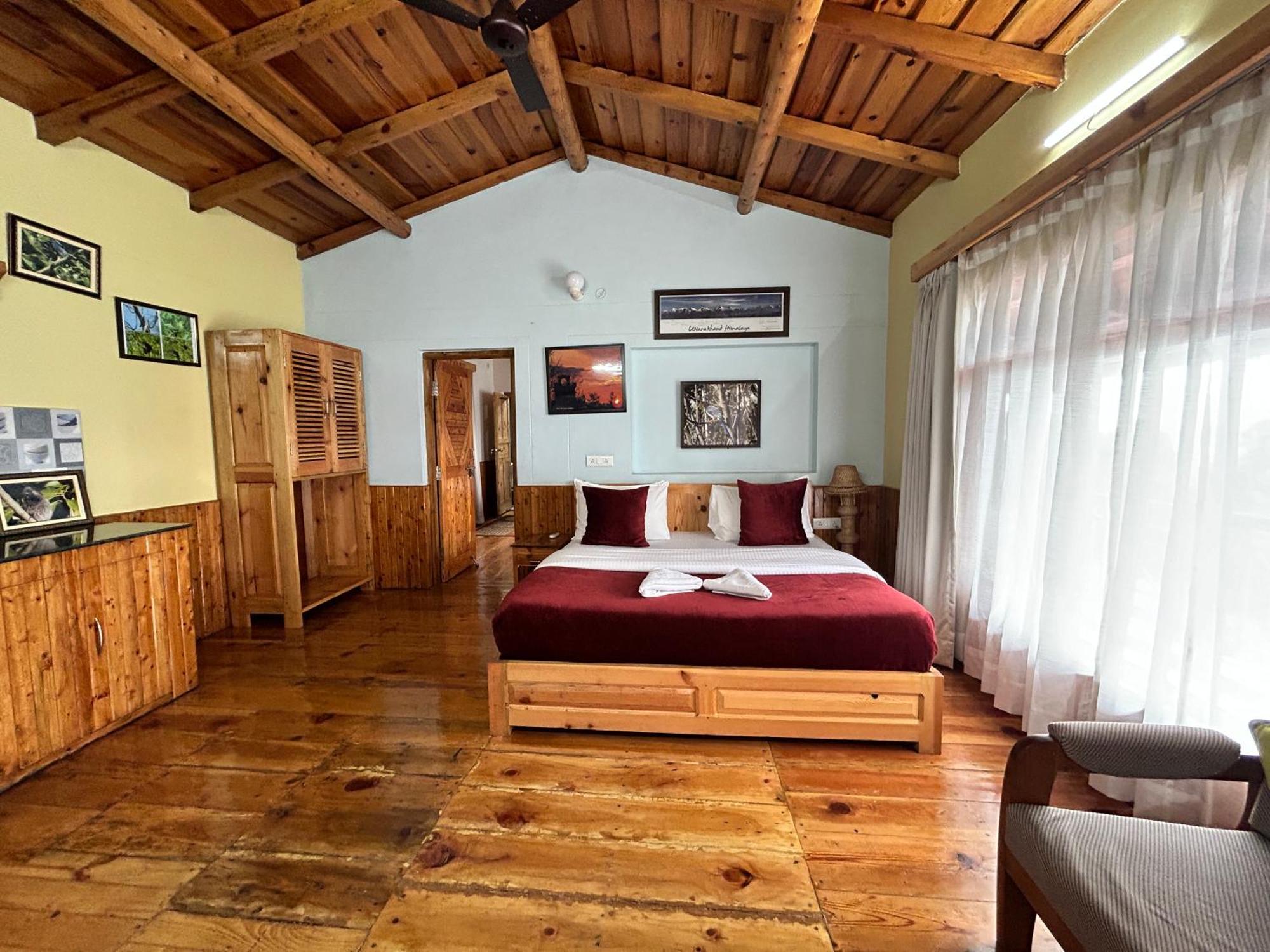 Kasar Himalaya Holiday Resort, Binsar Rd Almora Exterior foto